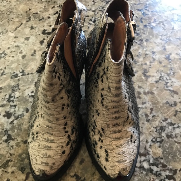 Jeffrey Campbell booties - Picture 5 of 8